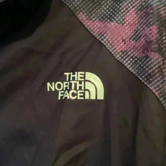 The North Face windbreaker lightweight Jacket Colors: black/dusty mauve S:Medium - Picture 5 of 7